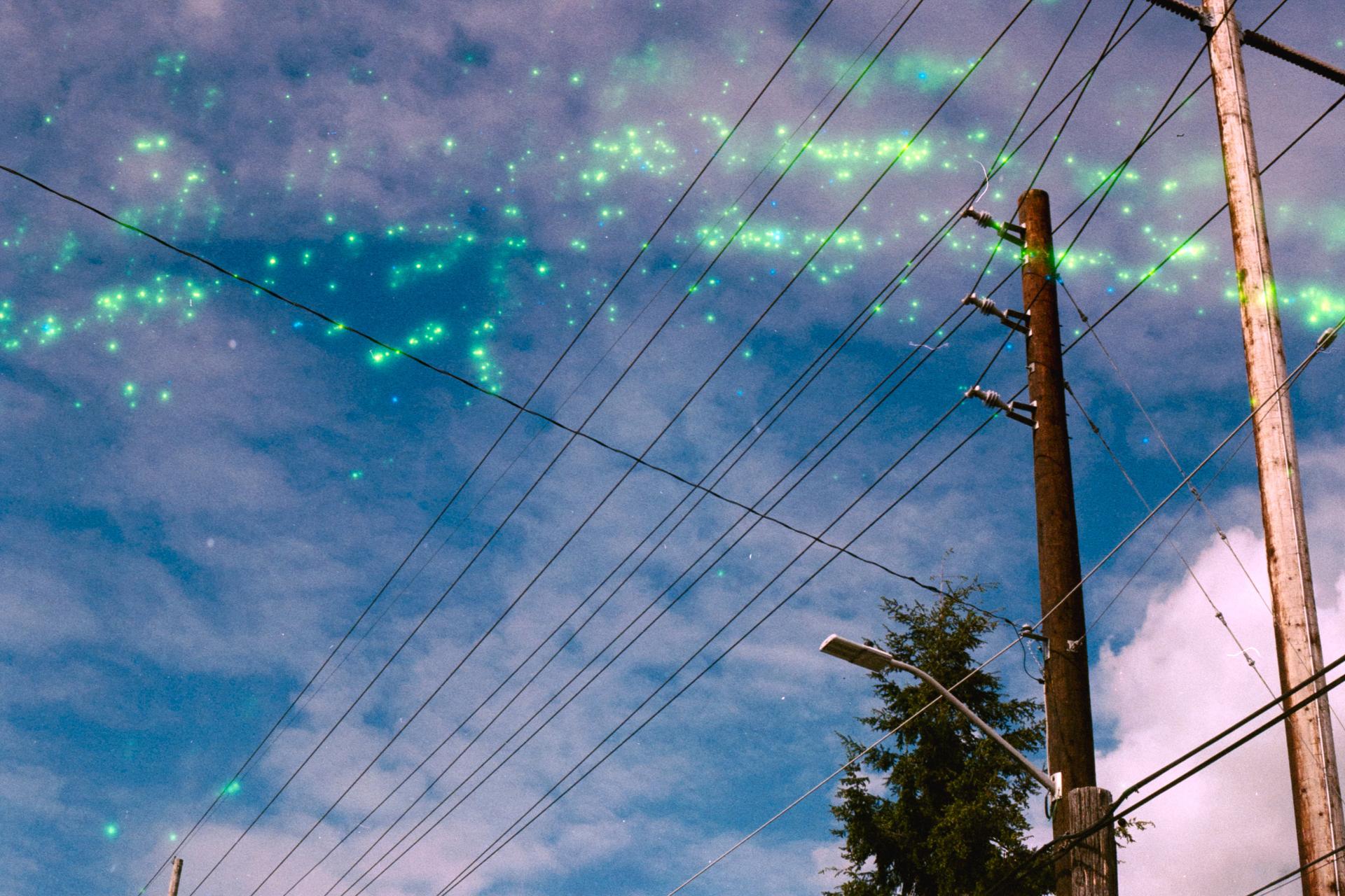 Thumbnail /2022 Seattle/cables close verolog.jpg